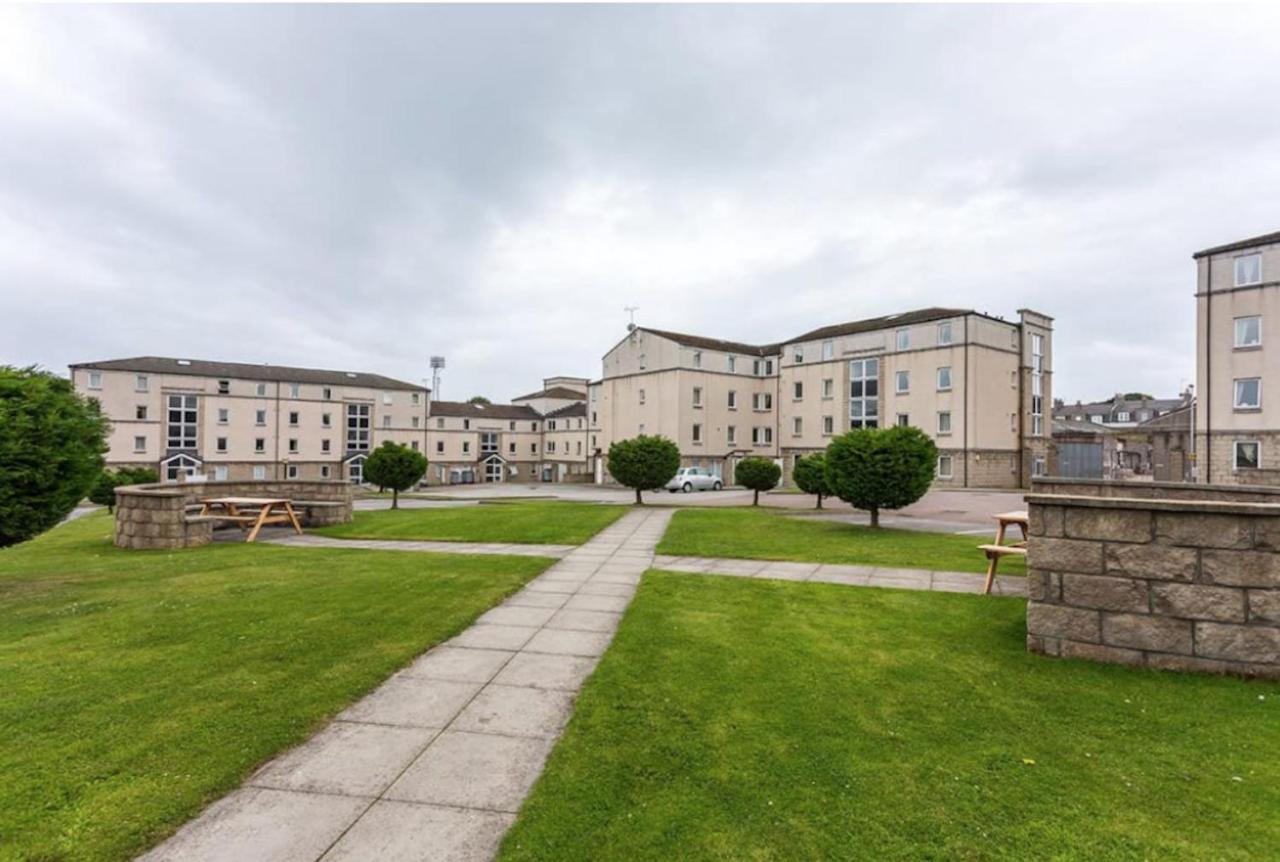 Trendy Rooms & Apartments, Aberdeen - Sk Абърдийн Екстериор снимка